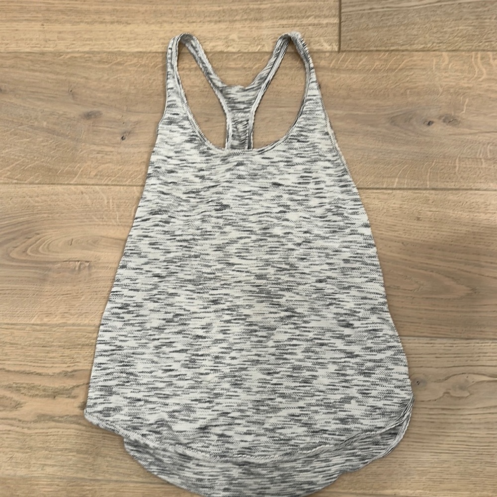 Lululemon tank top